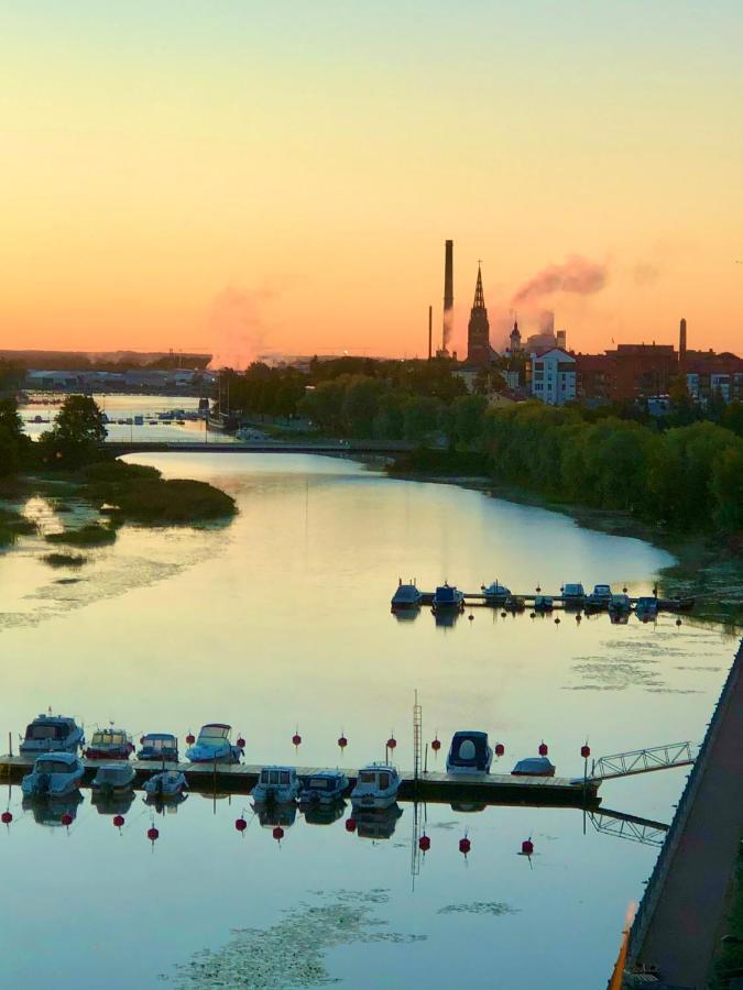 The River 31, Baritoni Apartment Pori Exterior photo